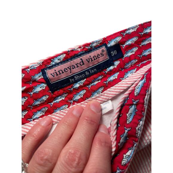 Vineyard Vines Men 38 Club Shorts Red & White Seersucker Stripe Preppy Nautical - Picture 5 of 14